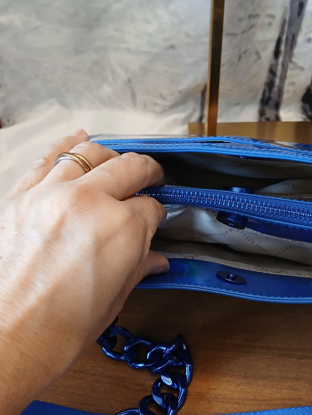 Steve Madden NWOT Irridescent Blue Crossbody Bag - Women's Shoulder Purse - Picture 9 of 9